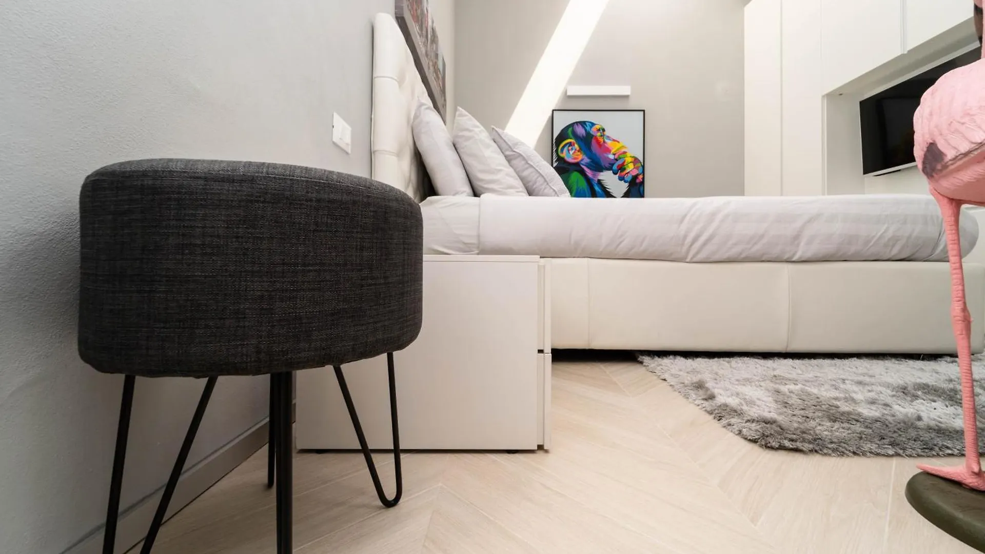 Lr Deluxe Apartments - Loft Di Lusso - Repubblica Milan 0*,