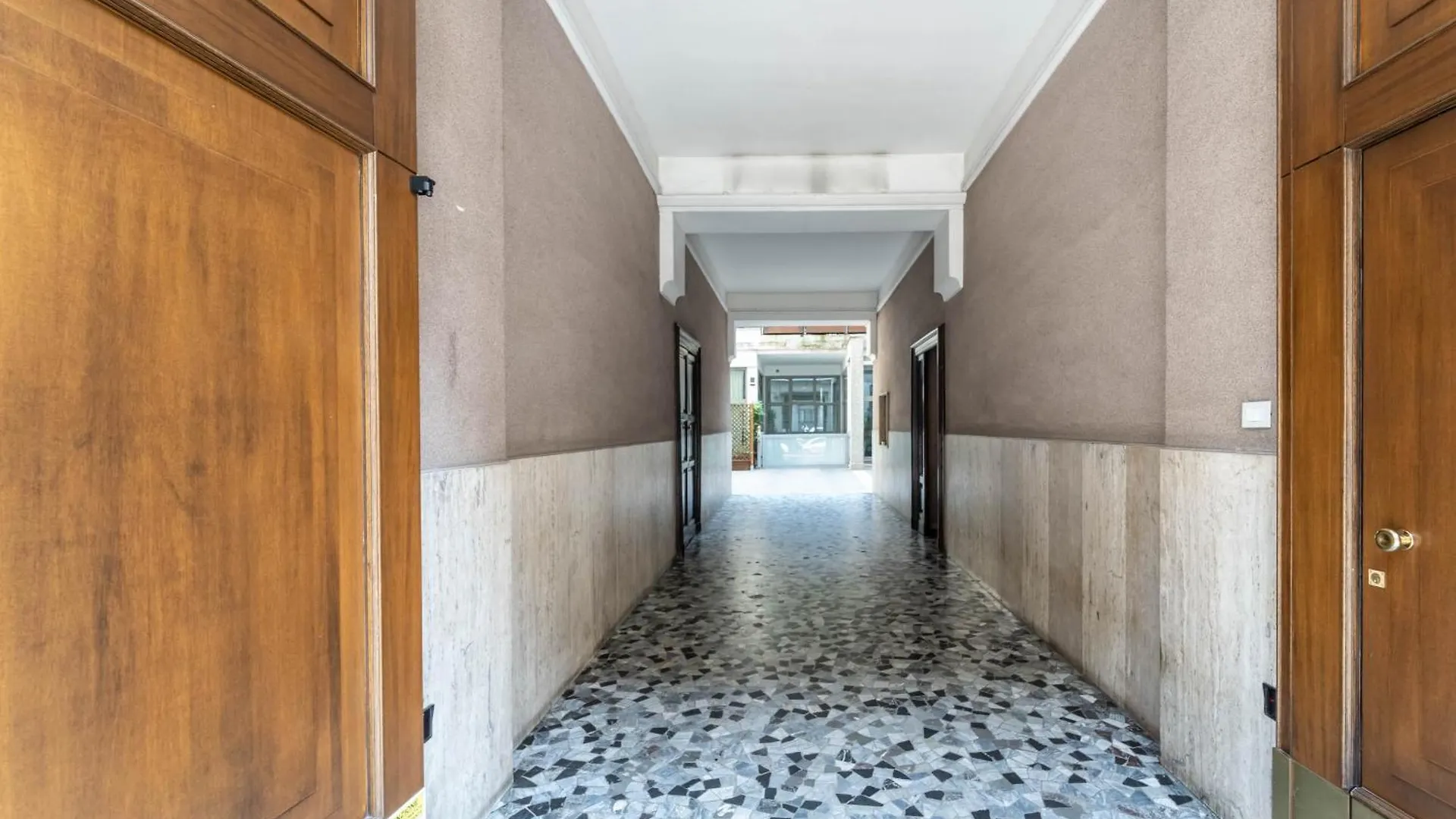 Lr Deluxe Apartments - Loft Di Lusso - Repubblica Milan